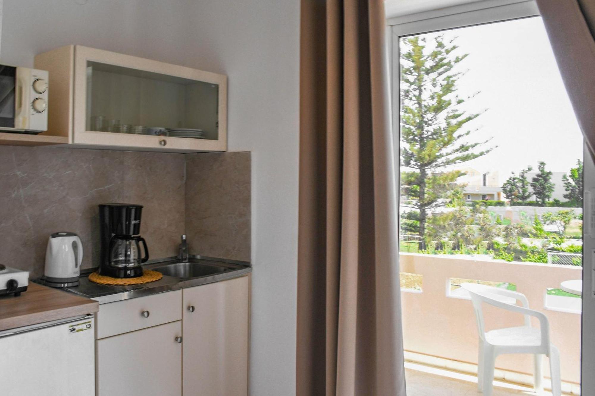 Litinas Apartments With Pool Agia Marina Exterior foto